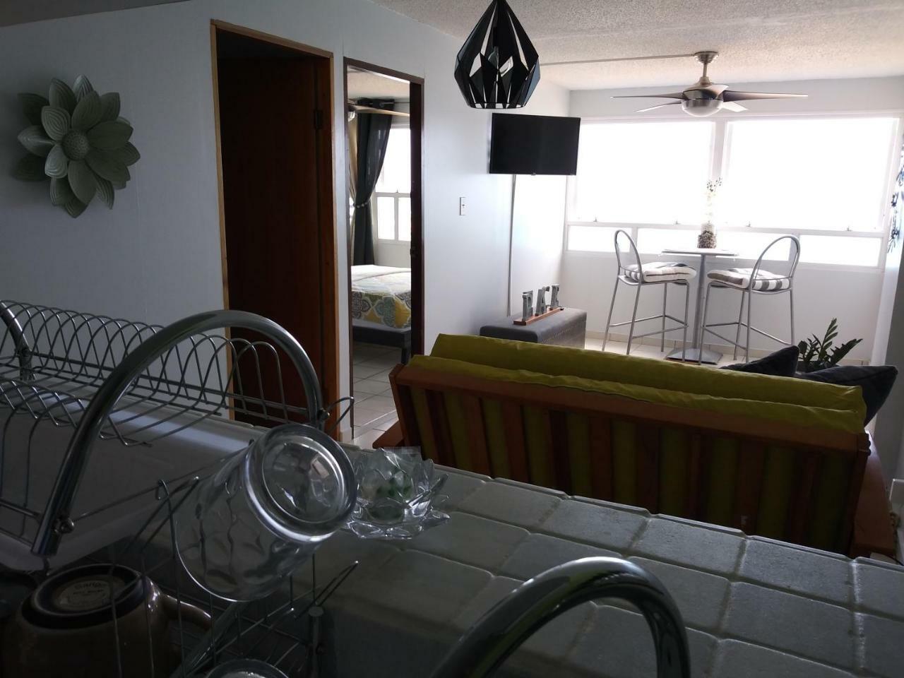 Breezy Beachfront Property With View Of Paradise Luquillo Zewnętrze zdjęcie